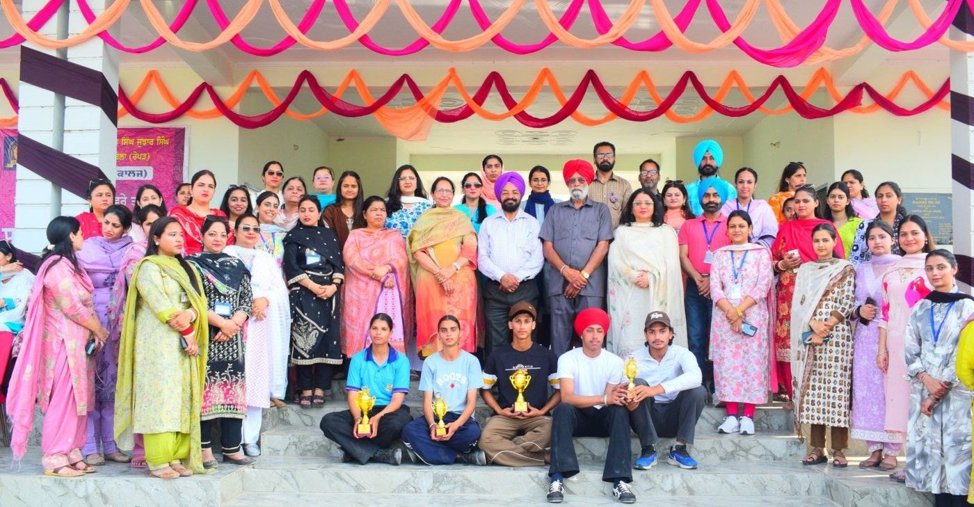 The annual sports festival was held with grandeur at Bela College 3